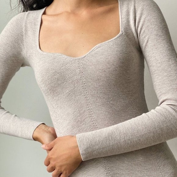 Wilfred Tuscany Sweater, Sz M - Picture 2 of 9